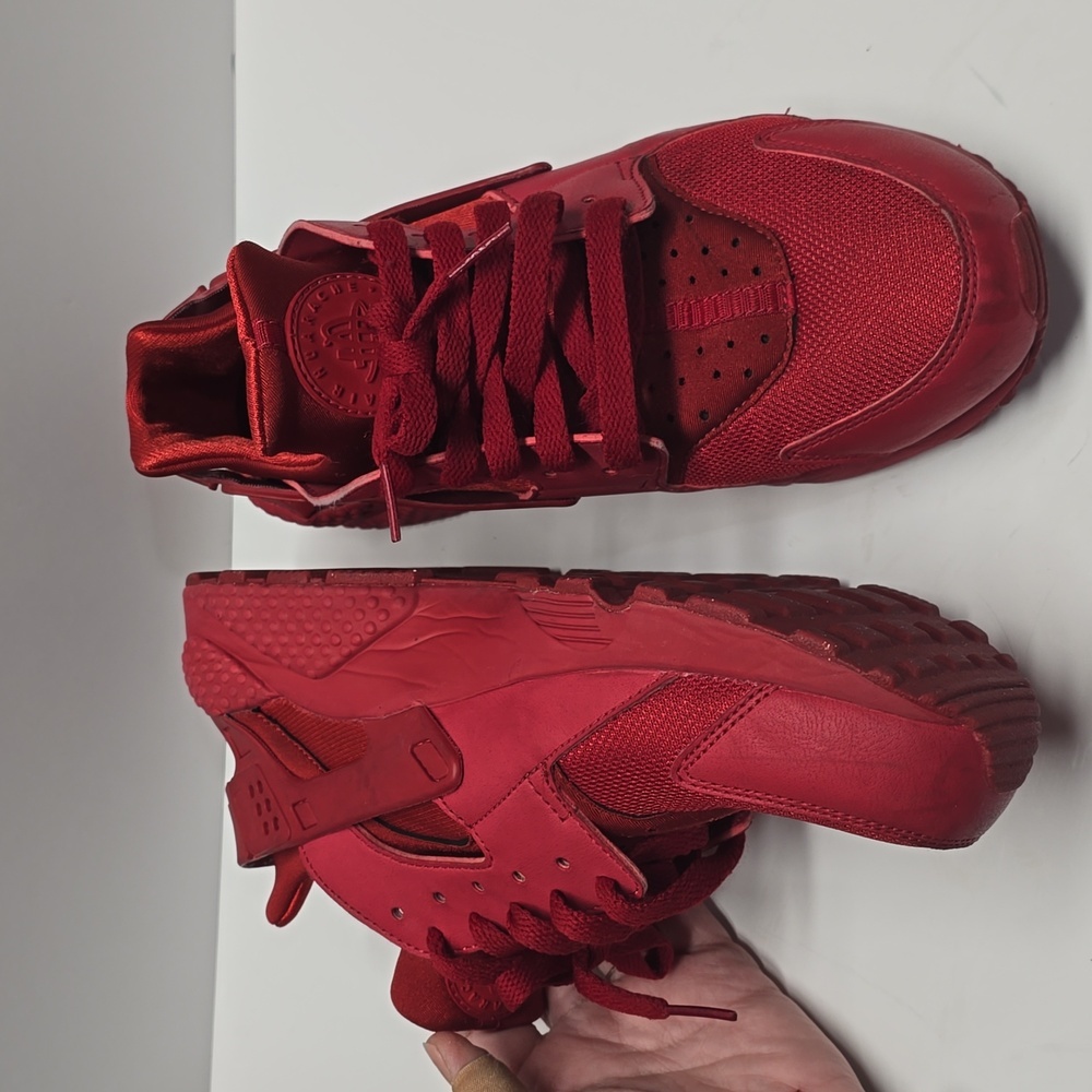 {Nike} Air Huarache in Gym Red - Size 9.5 - Picture 6 of 16